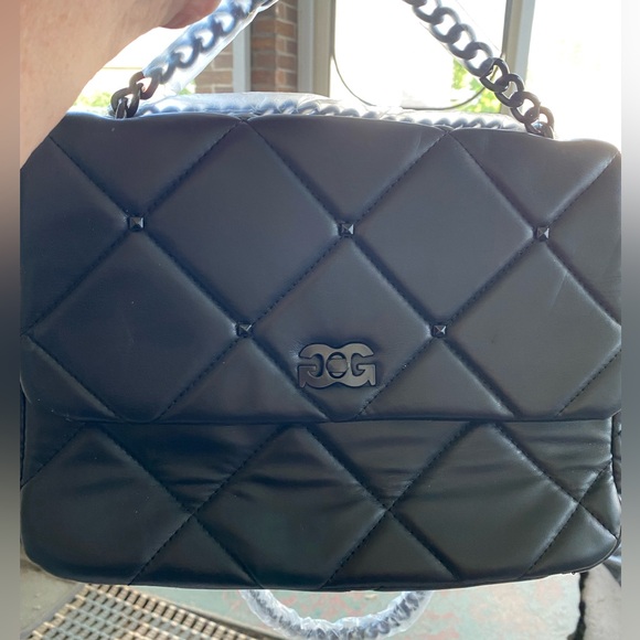 gilda paris Handbags - GILDA PARIS Chic Black Quilted Shoulder Bag NWT